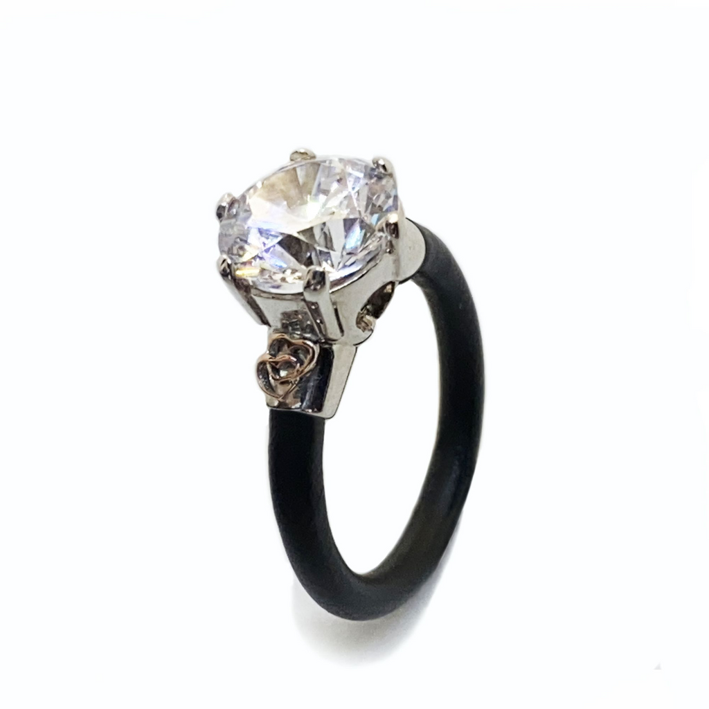 Anello Solitario Bourlesque — Arigiò, gioielli artigianali italiani