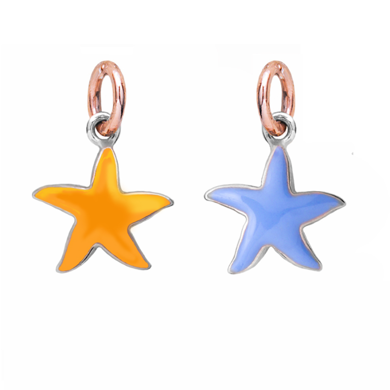 Stellina in argento o oro o in argento oro e smalti.